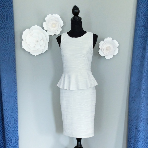❗SOLD❗Frank Lyman Ivory Peplum Dress and Jacket - Picture 4 of 8
